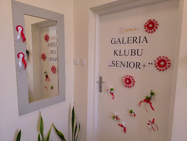 GOPS Gorlice zdjęcie seniorów podczas zajęć