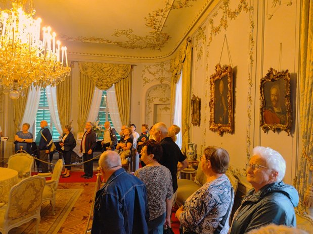 GOPS Gorlice zdjęcie seniorów podczas zajęć
